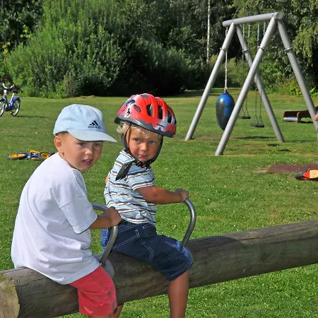 Feriepark Freesenbruch - Ferienwohnung 1.6 Zingst